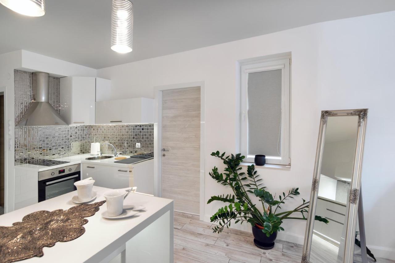 Appartement Beautiful Place In The Heart Of The City!!!! à Plovdiv Extérieur photo